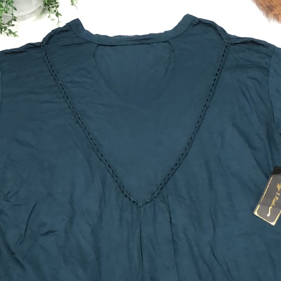 Rags to Riches tee - Picture 2 of 11